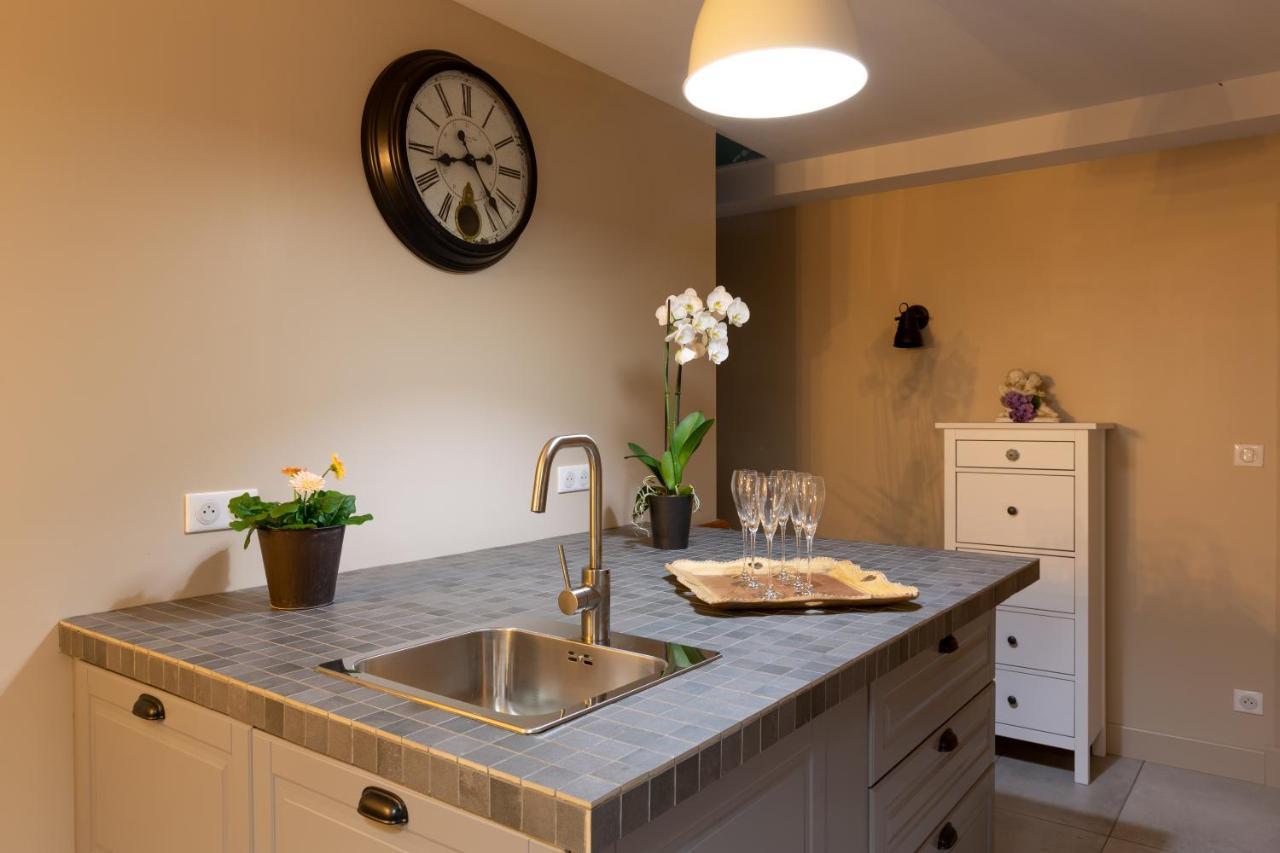 Les Dames-Jeannes Bed & Breakfast Chavot-Courcourt Eksteriør bilde